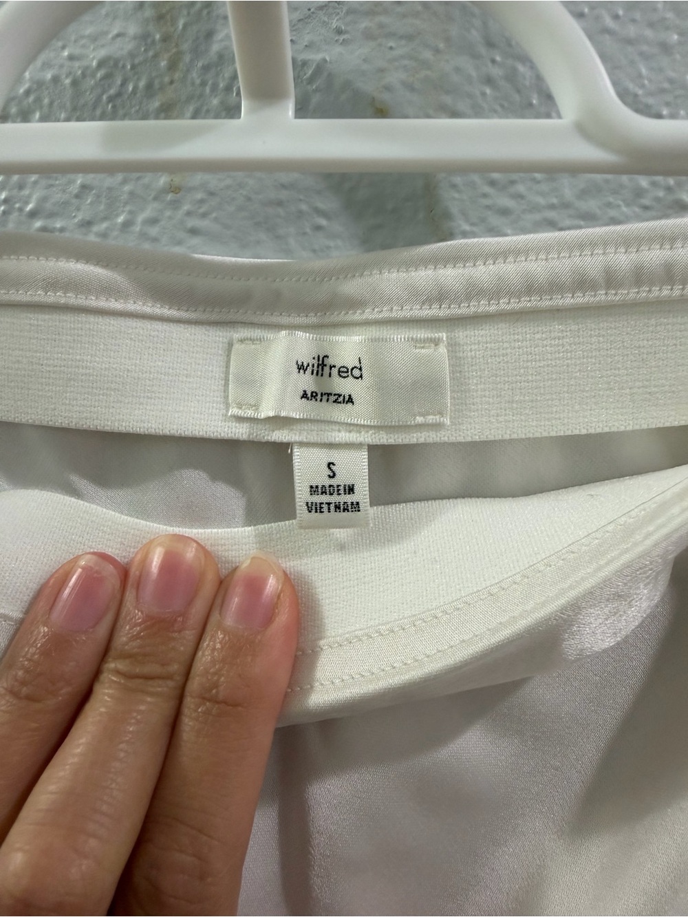 Aritzia Wilfred Henrietta Satin Skirt - Picture 5 of 6
